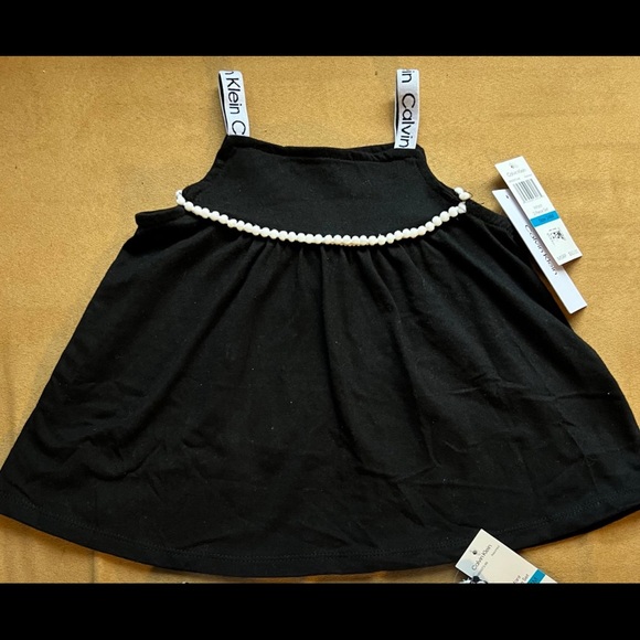 Girls Calvin Klein 2 piece set, Size 24 months, NWT! - Picture 2 of 5